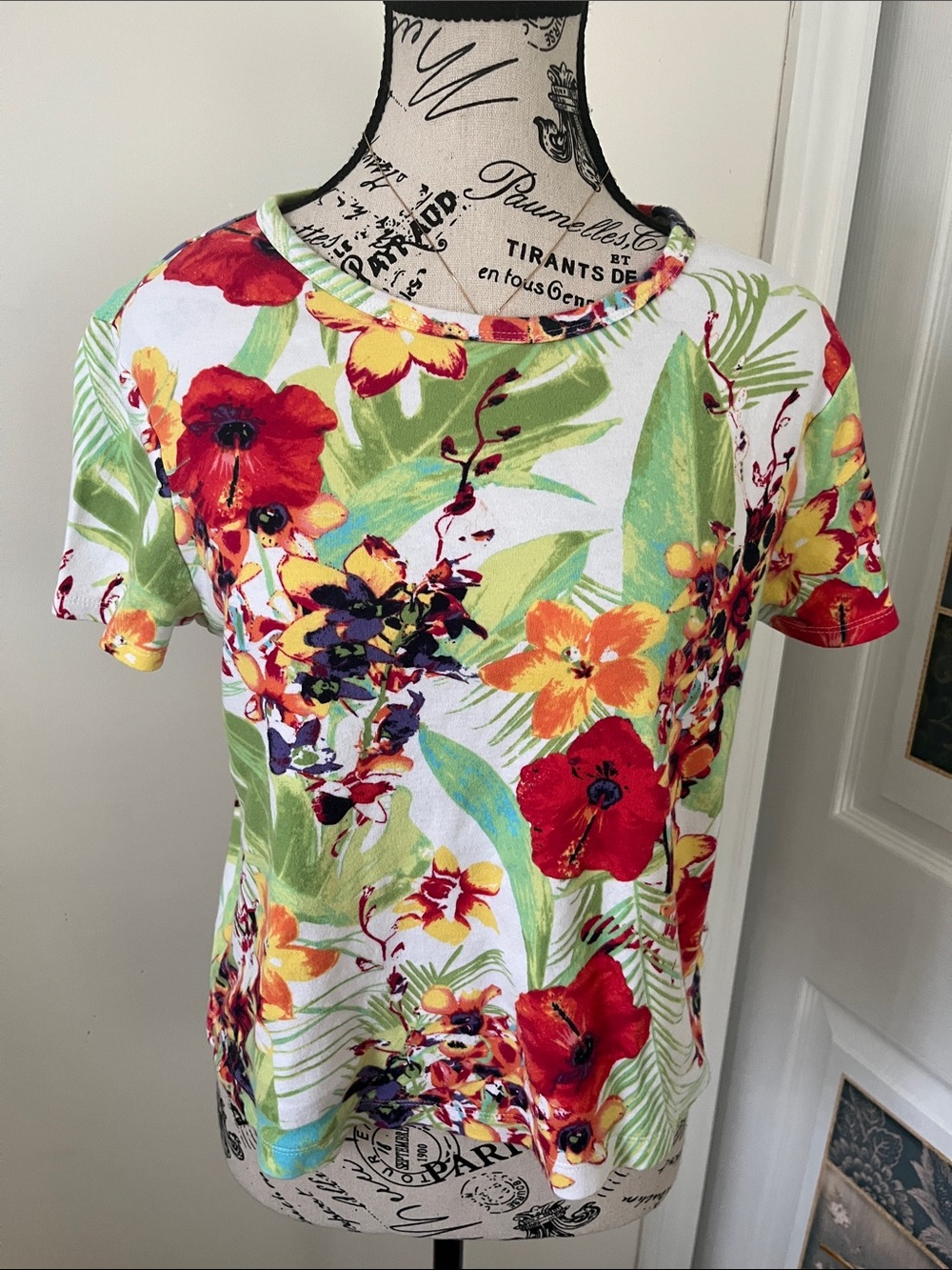 💗Westbound Multi-Color Floral Short Sleeve Tee